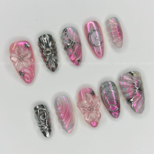 Celestial Flora press-on nails by Jess Nailbox
