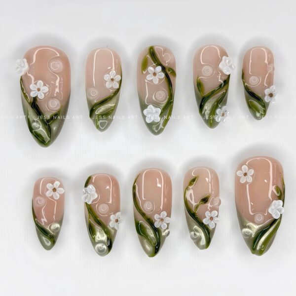 Garden Dew press-on nails by Jess Nailbox