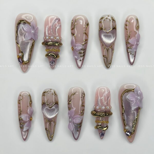 Violet Reverie press-on nails by Jess Nailbox