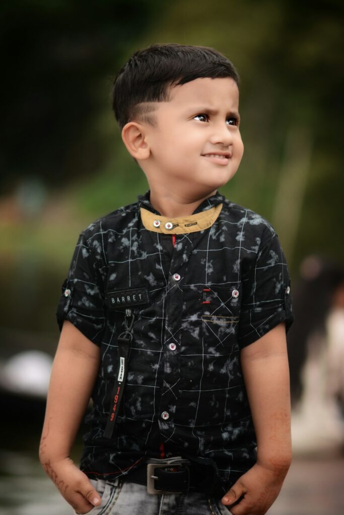 Áo thun trẻ em in họa tiết