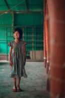 Đầm trẻ em tay ngắn — Ahmed Hasan / Unsplash